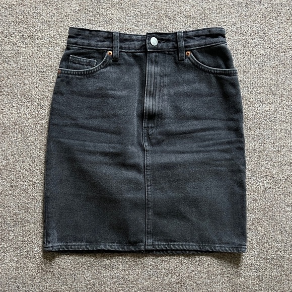 Monki Washed Black Denim Mini Pencil Skirt Womens 32 XS High Waisted Jean Skirt - Picture 1 of 9